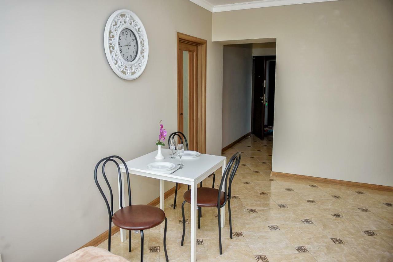 Apart Reserve Sloboda Klassik Ivano-Frankivsk Ngoại thất bức ảnh